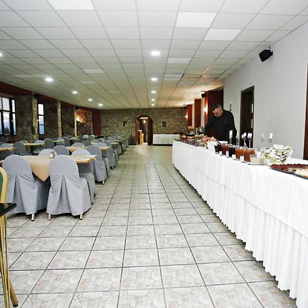 Hotel Lecadin Karpenisi Luaran gambar