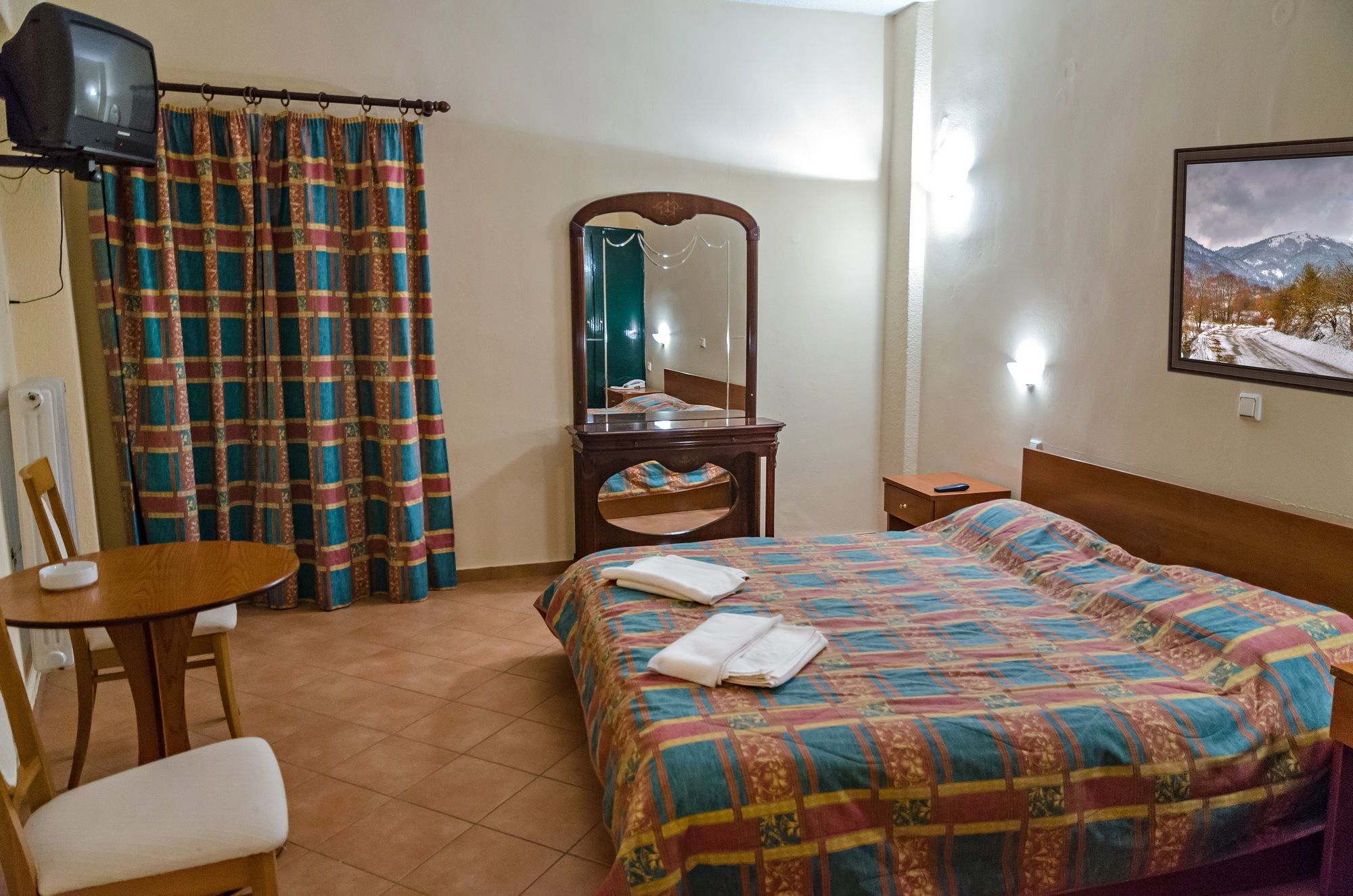 Hotel Lecadin Karpenisi Luaran gambar
